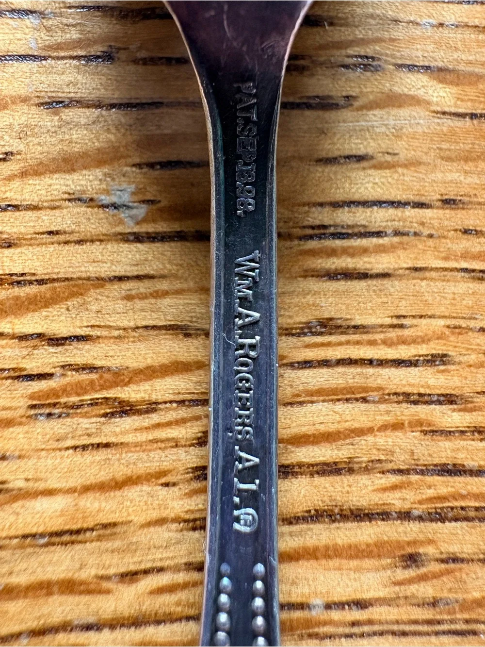 WM. A. Rogers A1 Vintage 1960’s? Stainless Decorative 4.5” Spoons - Set of 2